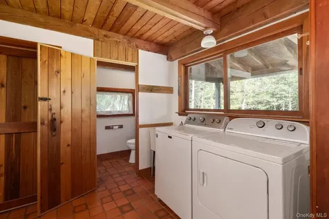 348 Libertyville Road New Paltz NY 12561