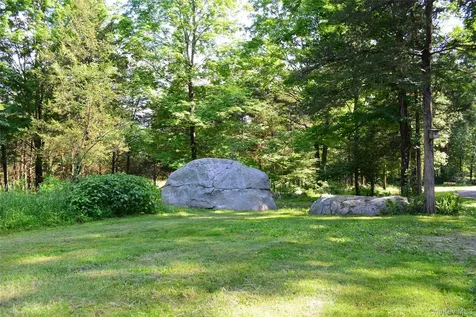 348 Libertyville Road New Paltz NY 12561