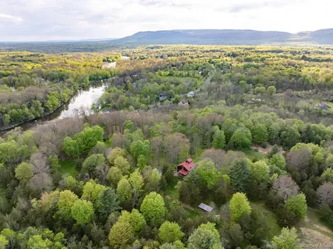 348 Libertyville Road New Paltz NY 12561