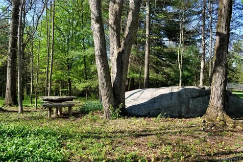 348 Libertyville Road New Paltz NY 12561