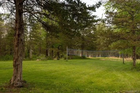 348 Libertyville Road New Paltz NY 12561