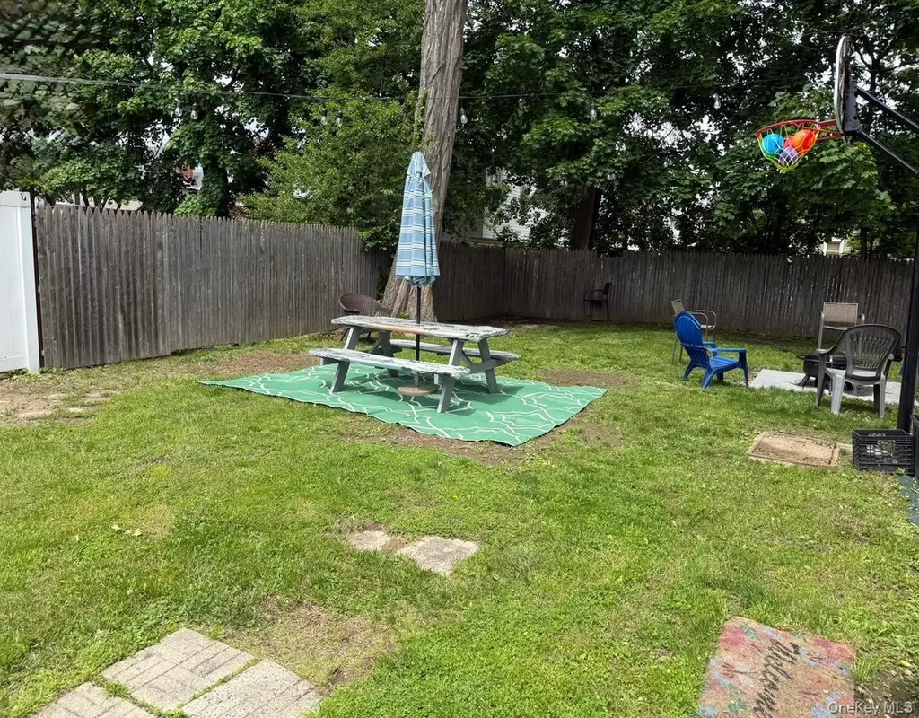 23 Lagrange Avenue Poughkeepsie NY 12603