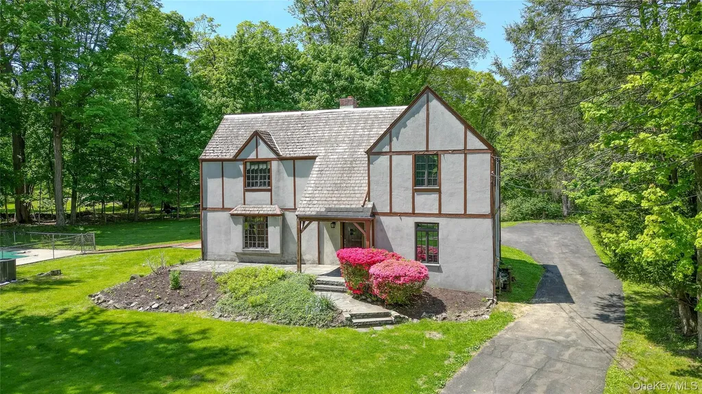 404 Downing Way Newburgh NY 12550
