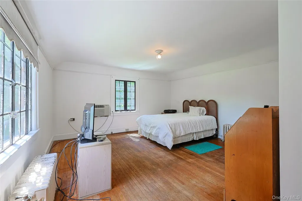 404 Downing Way Newburgh NY 12550
