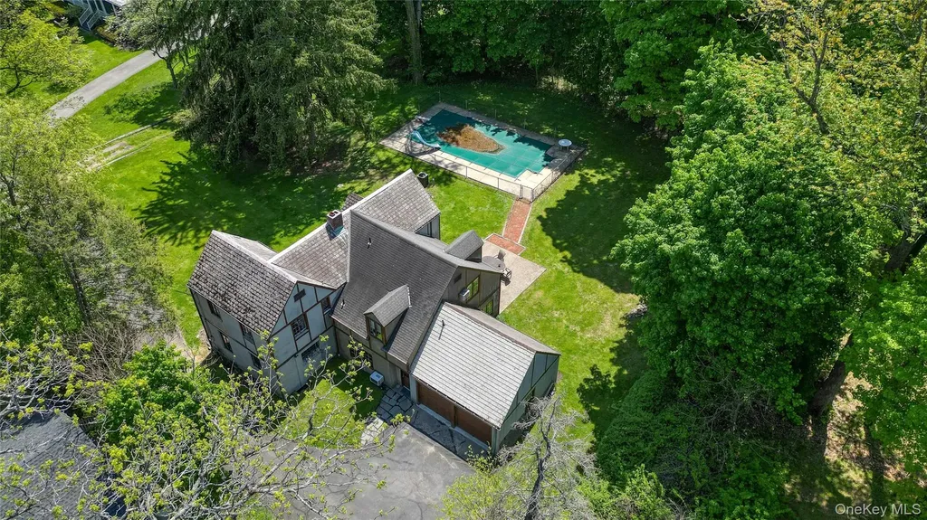 404 Downing Way Newburgh NY 12550