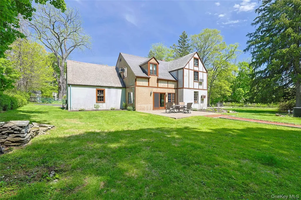 404 Downing Way Newburgh NY 12550