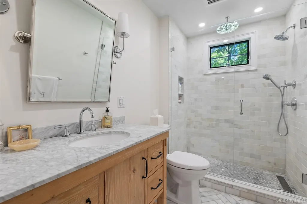49 Clinton Road Bedford Hills NY 10507