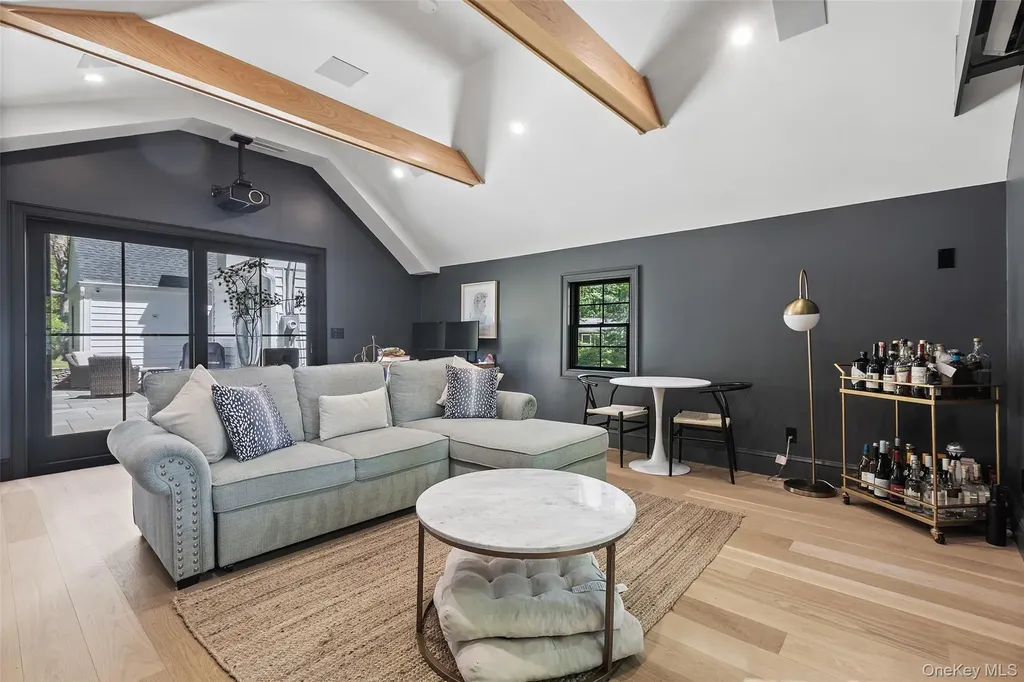 49 Clinton Road Bedford Hills NY 10507