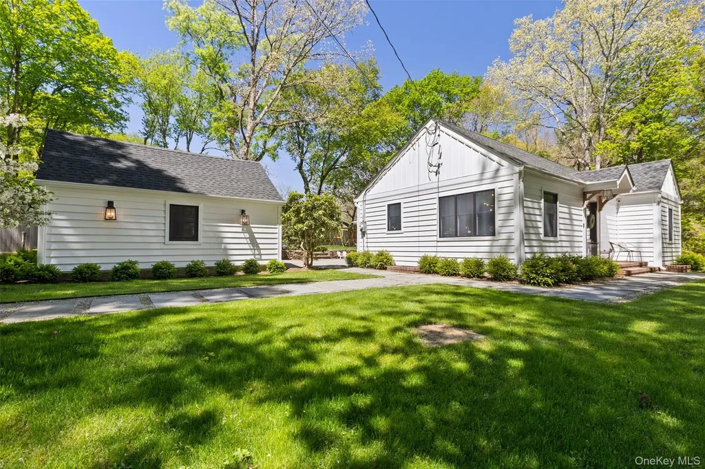49 Clinton Road Bedford Hills NY 10507
