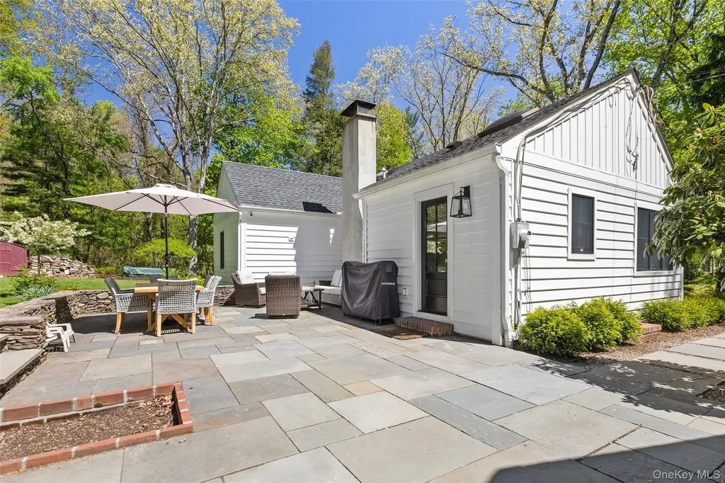 49 Clinton Road Bedford Hills NY 10507