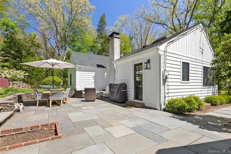49 Clinton Road Bedford Hills NY 10507