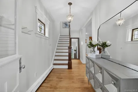 163 St Nicholas Avenue Bronxville NY 10708