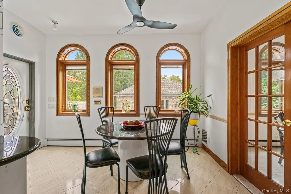 6 Summit Place Whitestone NY 11357