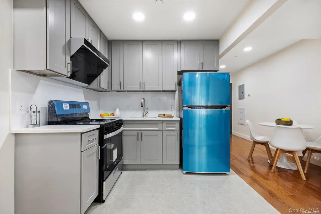 141-15 Cherry Avenue Flushing NY 11355