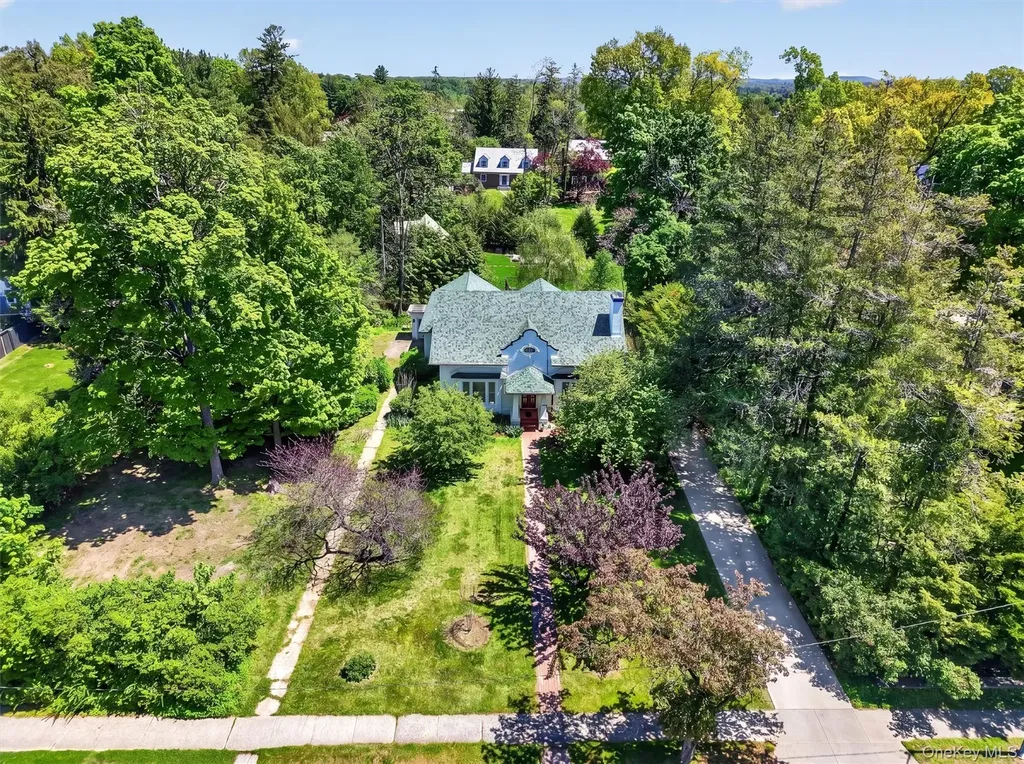96 Hooker Avenue Poughkeepsie NY 12601