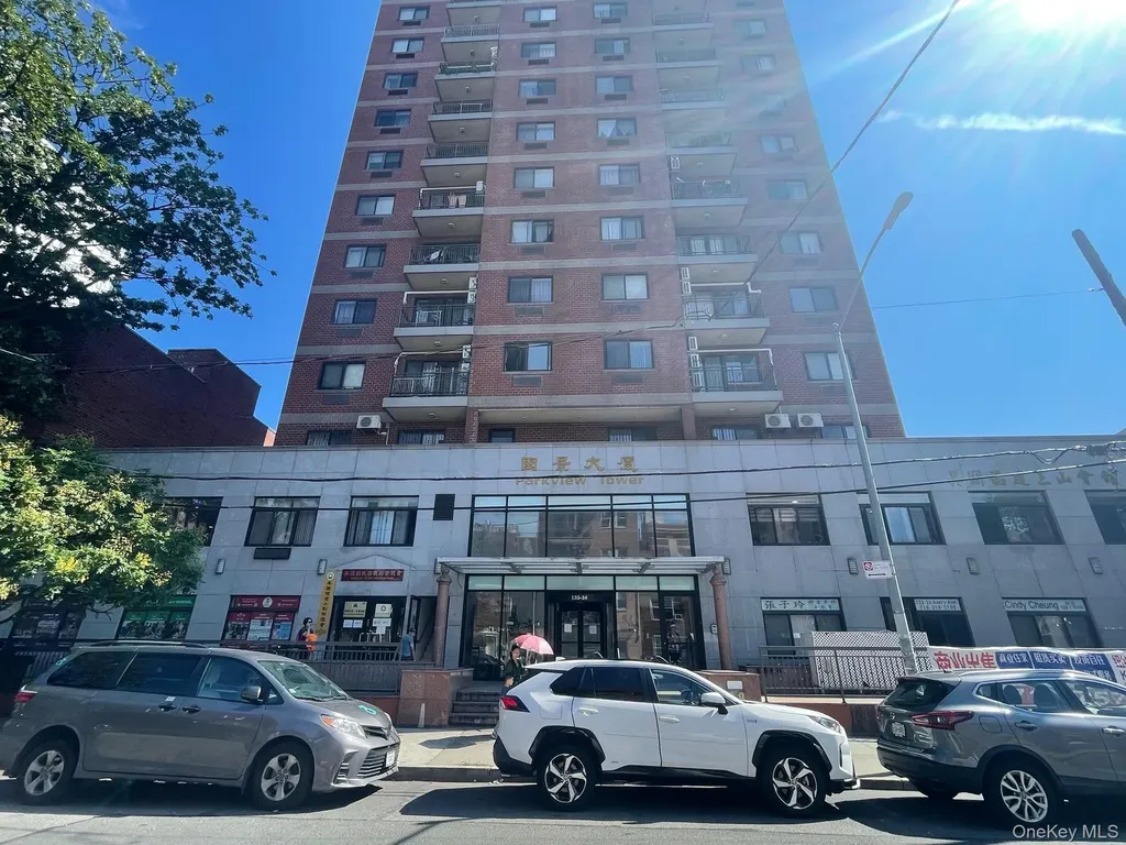 132-26 Avery Avenue Flushing NY 11355