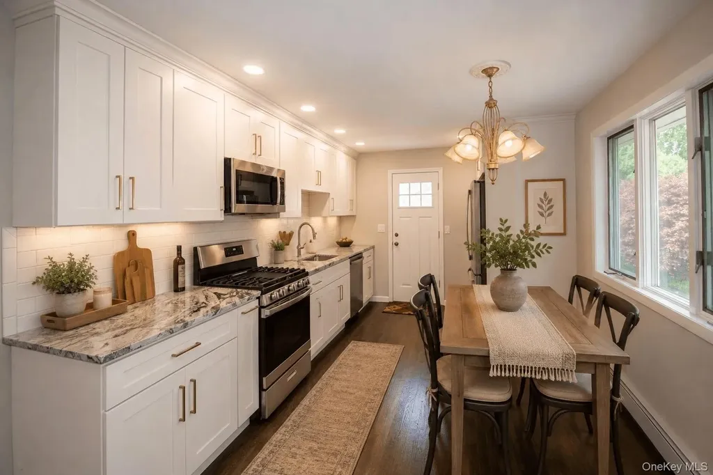 25 Whitetail Lane Commack NY 11725