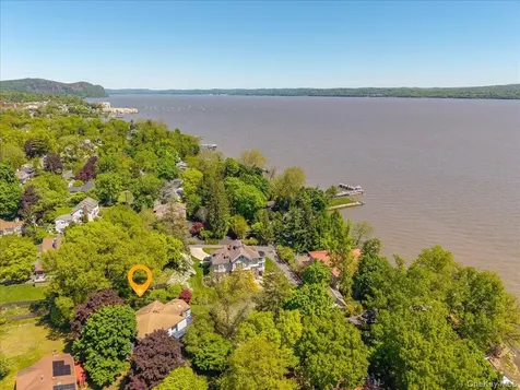 9 Salisbury Place Nyack NY 10960