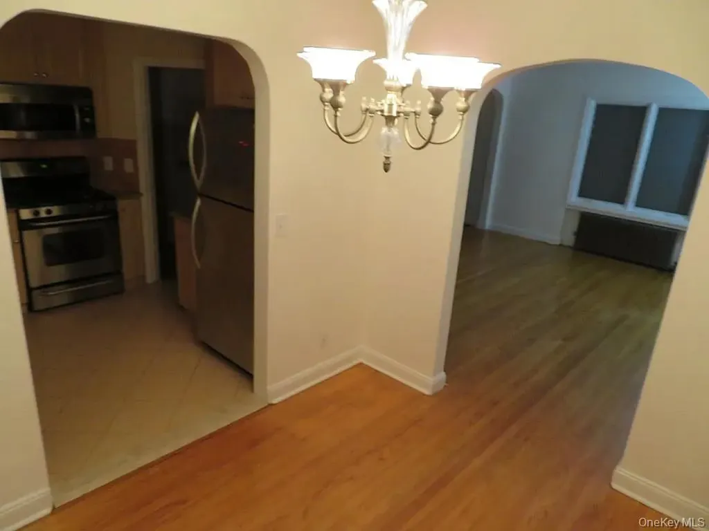 35 Rose Lane New Hyde Park NY 11040