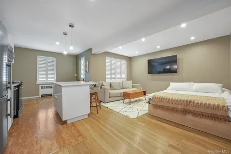 52 Lafayette Place Greenwich CT 06830