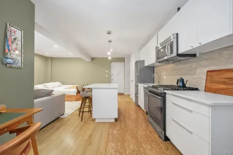 52 Lafayette Place Greenwich CT 06830