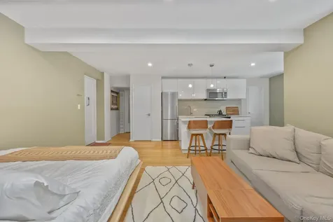 52 Lafayette Place Greenwich CT 06830
