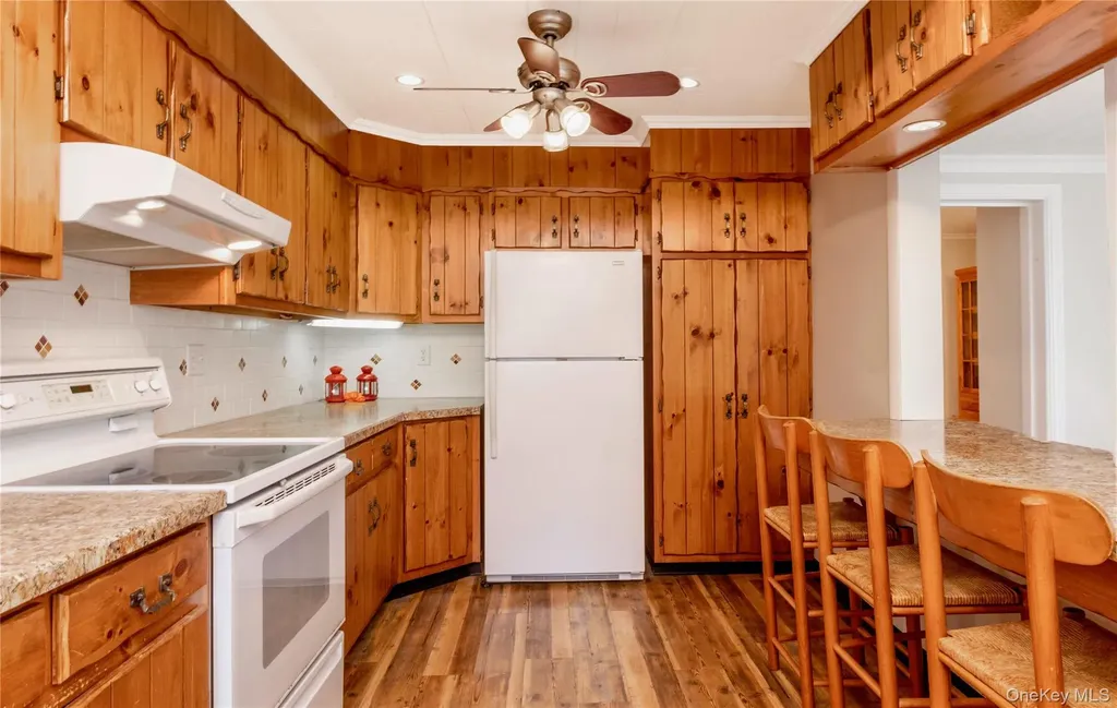1232 Old Ford Circle Gardiner NY 12561