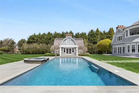672 Halsey Lane Water Mill NY 11932