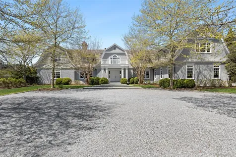 672 Halsey Lane Water Mill NY 11932