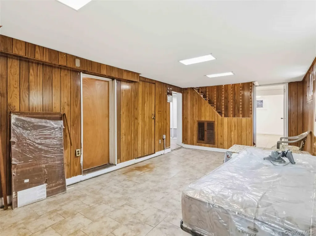 10502 101st Road Ozone Park NY 11416