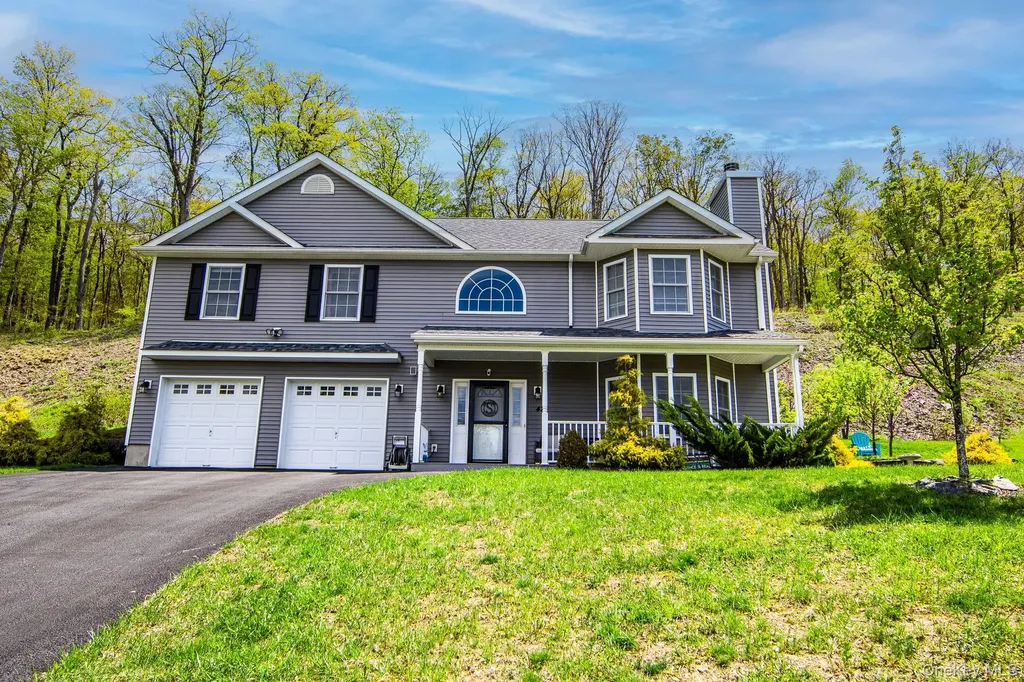 42 Rebecca Drive Middletown NY 10940