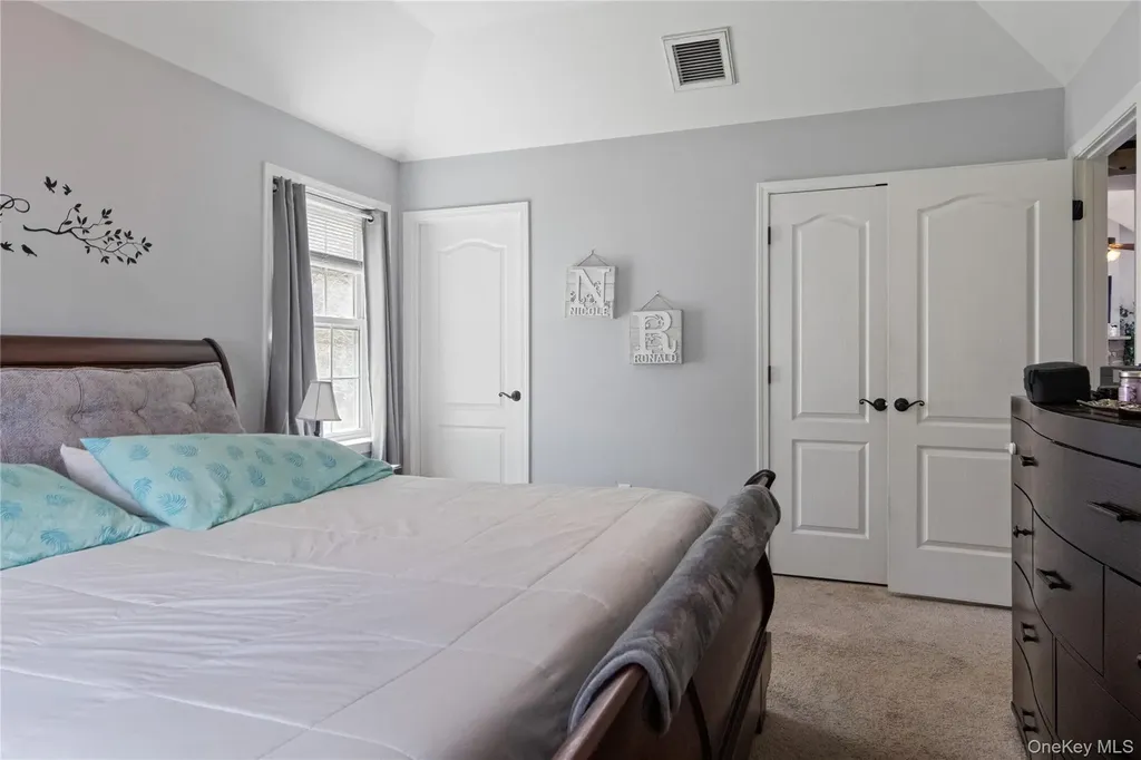 42 Rebecca Drive Middletown NY 10940