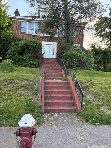 33 S Main Street Spring Valley NY 10977