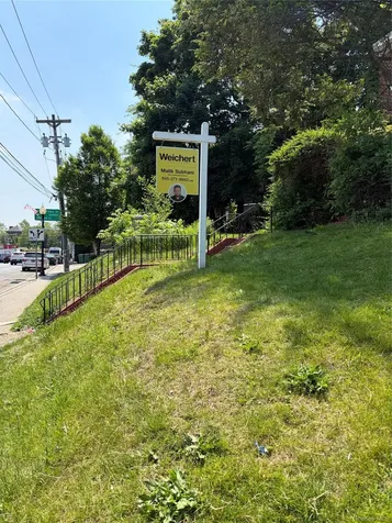 33 S Main Street Spring Valley NY 10977
