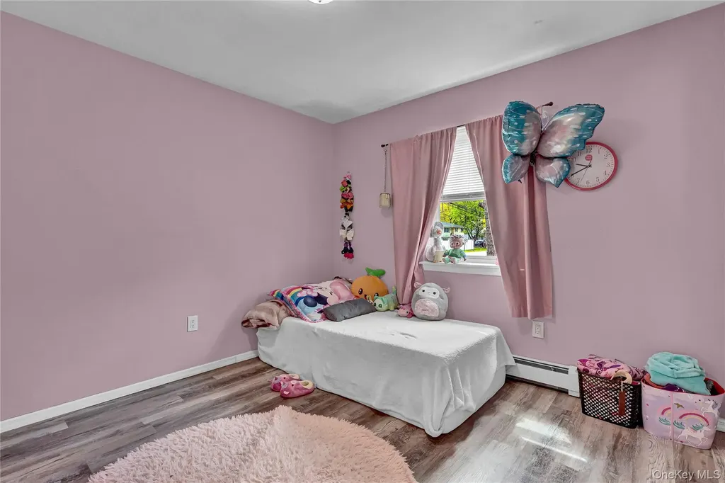59 Dawn Drive Shirley NY 11967
