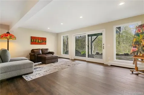21 Beech Hill Lane Pound Ridge NY 10576