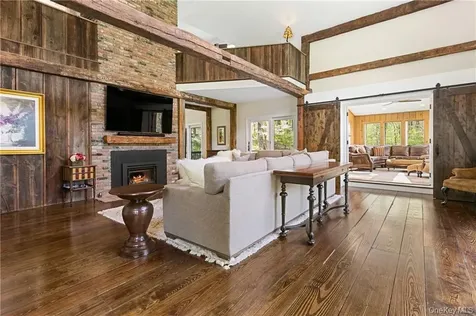 21 Beech Hill Lane Pound Ridge NY 10576