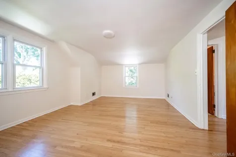 4 Grove Street Dobbs Ferry NY 10522