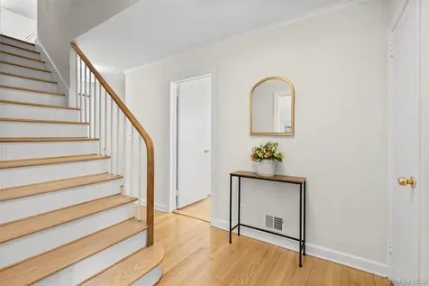 4 Bryson Street Larchmont NY 10538