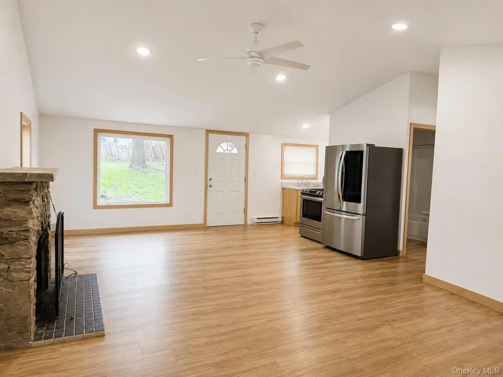 11 Utopian Trail Monroe NY 10950