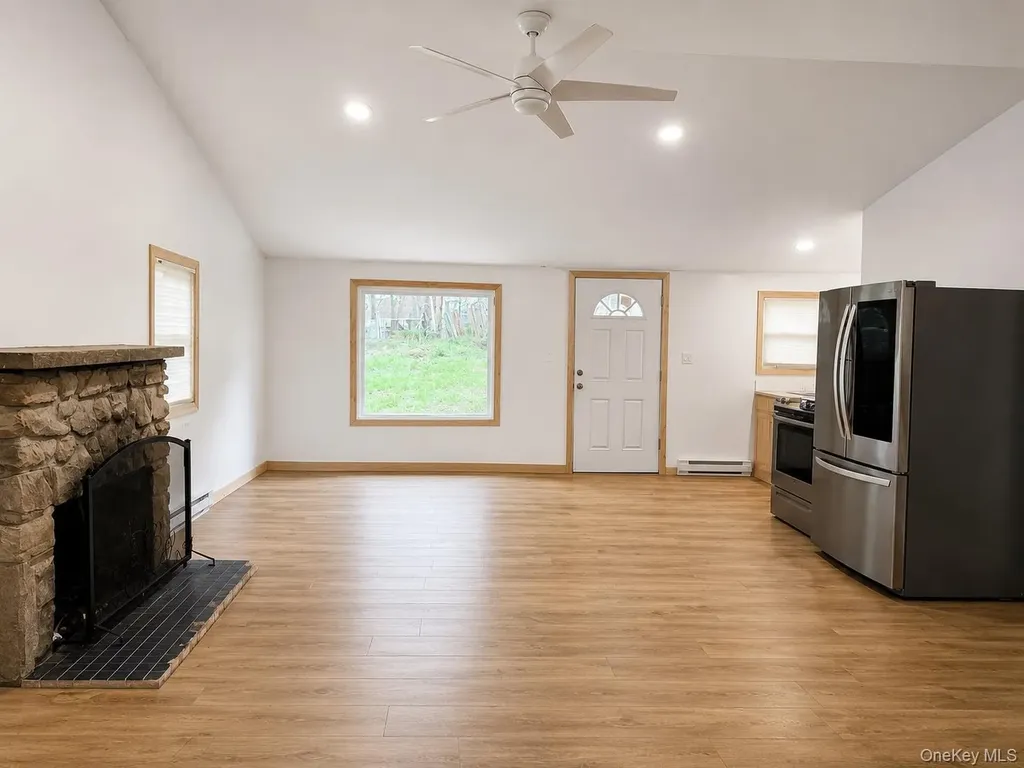 11 Utopian Trail Monroe NY 10950