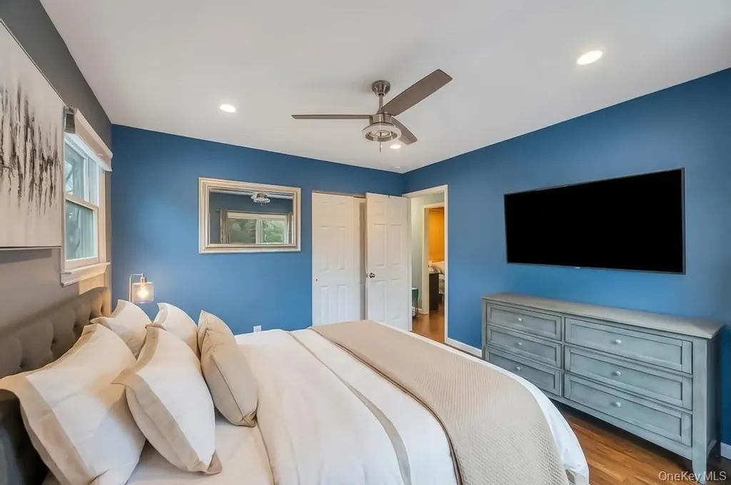 1391 N Windsor Avenue Bay Shore NY 11706