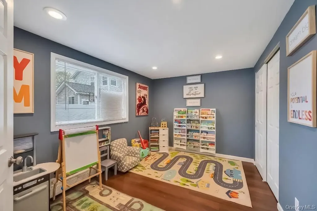 1391 N Windsor Avenue Bay Shore NY 11706