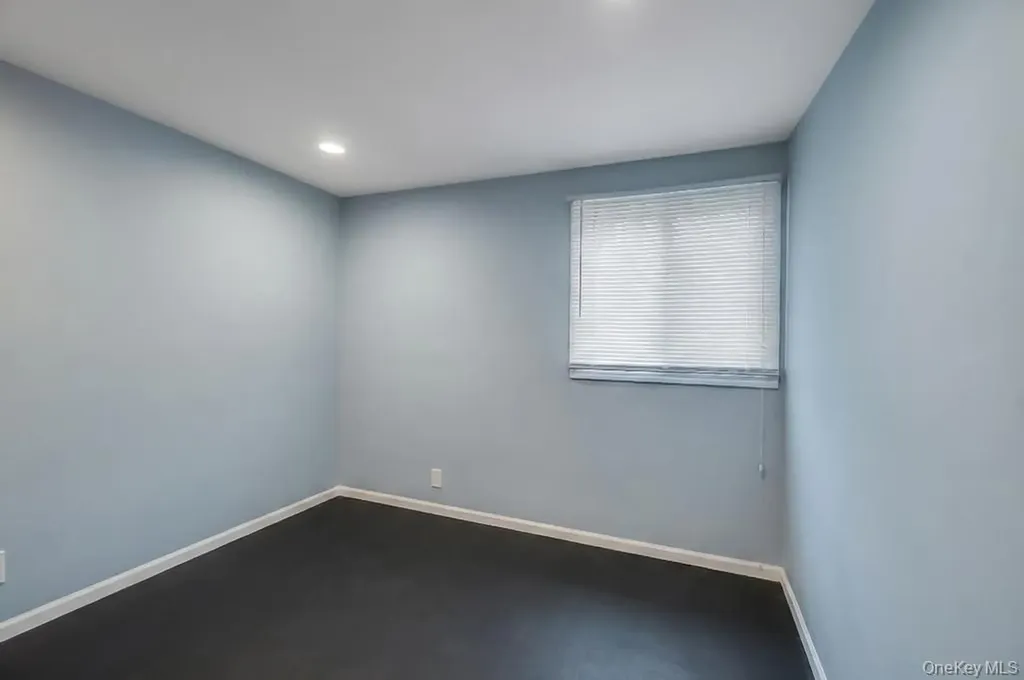 1391 N Windsor Avenue Bay Shore NY 11706