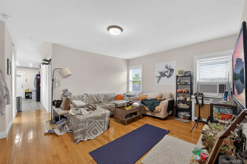86 Smart Avenue Yonkers NY 10704