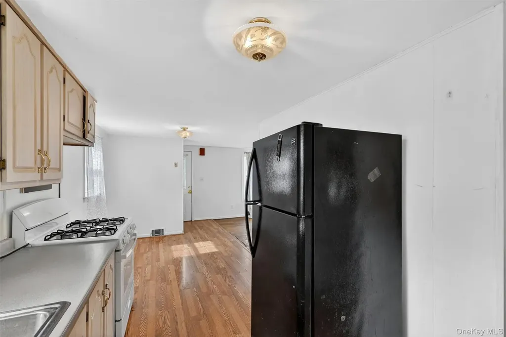 11 Bradley Lane Walden NY 12586