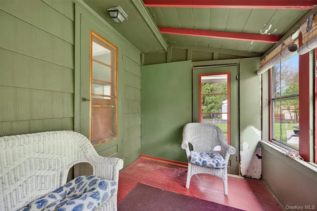 11 Bradley Lane Walden NY 12586