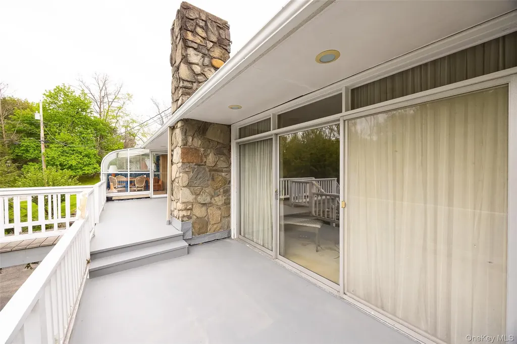 42 Yates Boulevard Poughkeepsie NY 12601