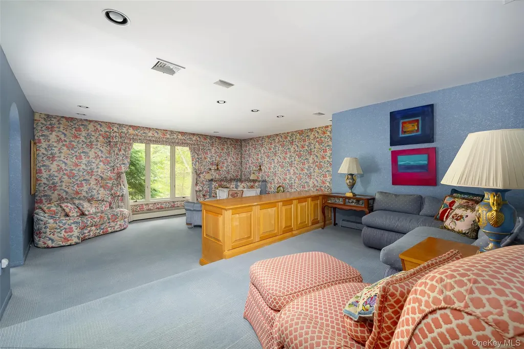 42 Yates Boulevard Poughkeepsie NY 12601