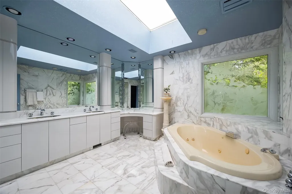 42 Yates Boulevard Poughkeepsie NY 12601